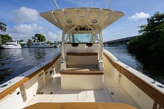 2019 Scout 355 LXF 18 