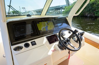 2019 Scout 355 LXF 30 