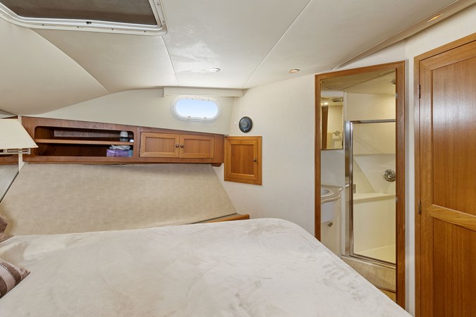 37_2000 65ft Pacific Mariner 65 ER