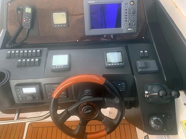 15_2005 53ft Sunseeker Portofino TENACIOUS 3