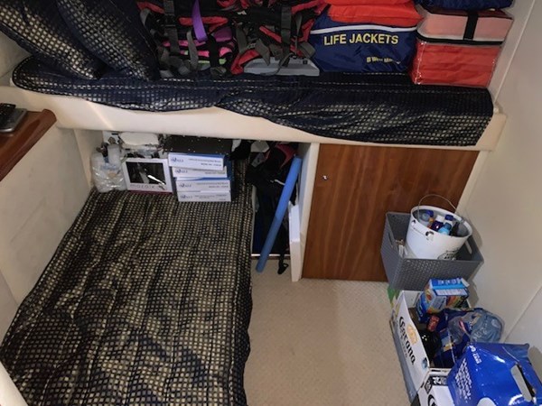 25_2005 53ft Sunseeker Portofino TENACIOUS 3