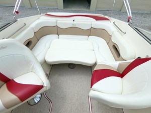 1999 Rinker 232 Captiva NLJB 18 GOPR7235