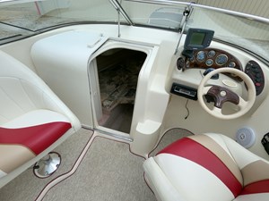 1999 Rinker 232 Captiva NLJB 21 GOPR7243