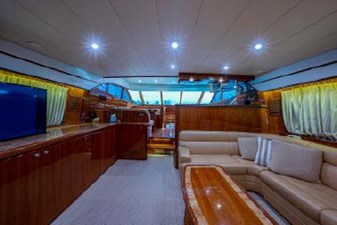Red Moon 5 2010-Johnson-Cruiser-002