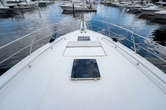Red Moon 36 2010-Johnson-Cruiser-033