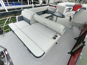 Harris Sunliner 250SL Tritoon 21 GOPR7516