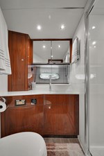73' Sunseeker 2013 42 DLP00043