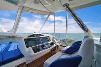 73' Sunseeker 2013 61 DLP00222