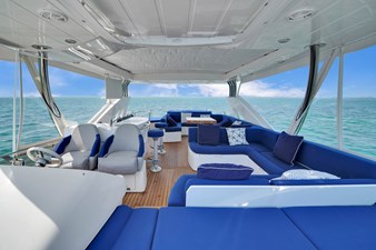 73' Sunseeker 2013 64 DLP00232