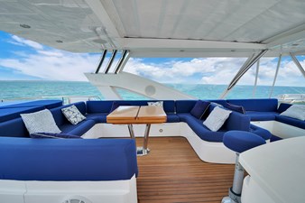 73' Sunseeker 2013 67 DLP00244