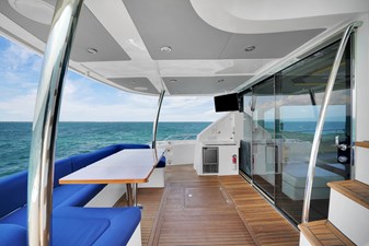 73' Sunseeker 2013 73 DLP00274