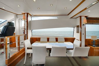 73' Sunseeker 2013 82 DLP00349