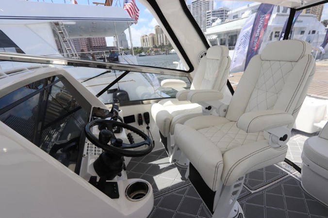 27_2019 47ft Intrepid 475 Sport Yacht