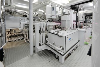 AWATEA 33 Engine Room