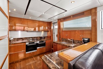 LOVE N LIFE 12 GALLEY