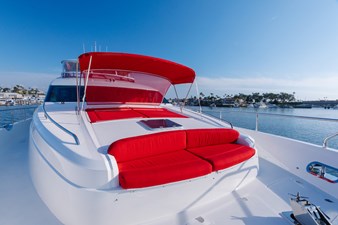 LOVE N LIFE 43 BOW SEATING
