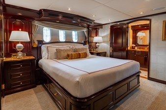 MISS CHRISTINE 37 VIP King Guest Stateroom