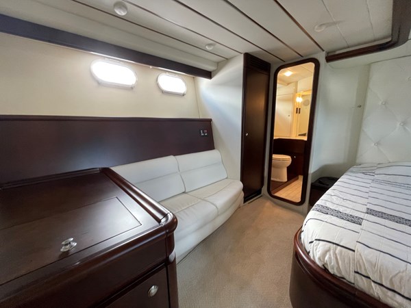 23_2001 68ft Ferretti 680