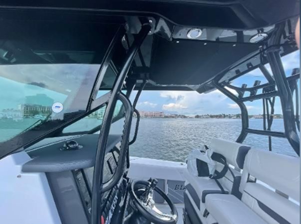 11_2022 27ft Blackfin 272 CC