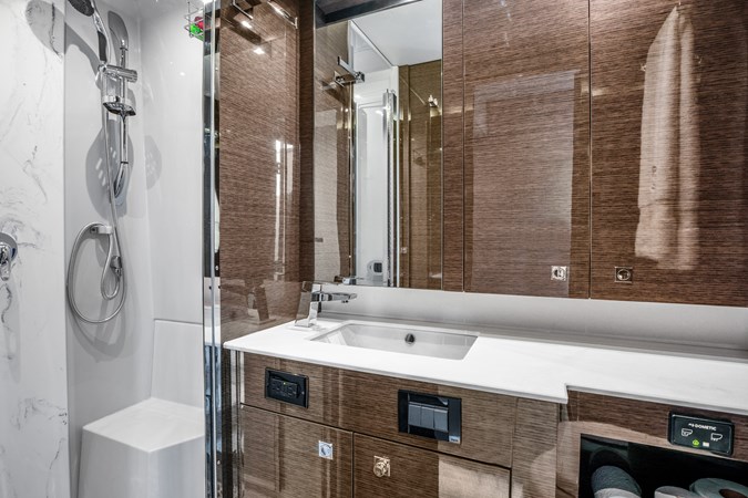 32_2019 50ft Cruisers 50 Cantius SAN PEDRO