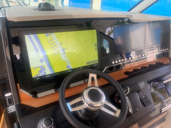 12_2022 48ft Riara 48 LS