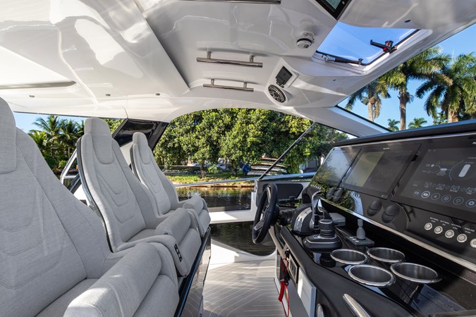 12_2022 47ft Azimut Verve 47