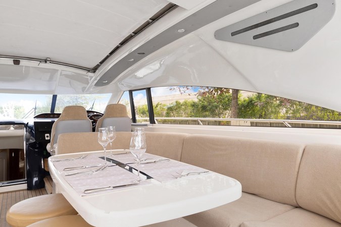 15_2001 65ft Princess V65 TAKIA