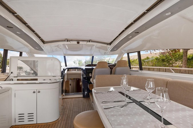 16_2001 65ft Princess V65 TAKIA