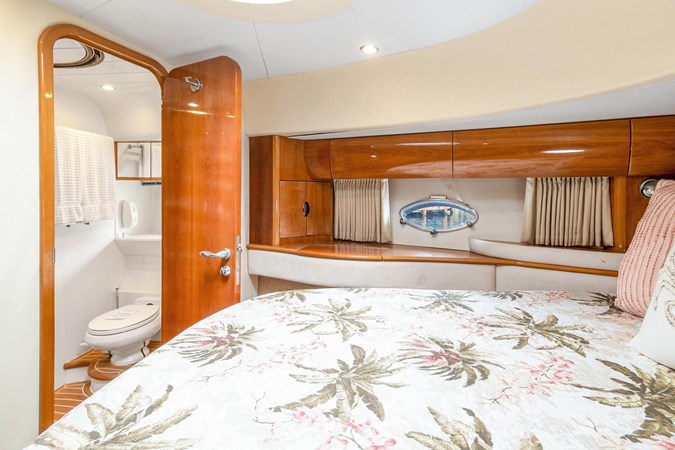 36_2001 65ft Princess V65 TAKIA