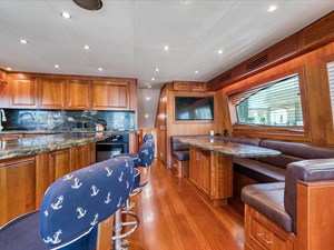 Eva VII 24 Galley/ Dinette 3