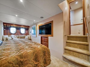 Eva VII 28 Master Stateroom 1