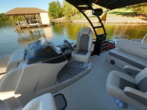 2021 Harris Solstice 230SL 16 GOPR0505