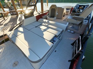 2021 Harris Solstice 230SL 30 GOPR0535