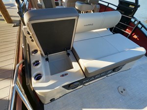2021 Harris Solstice 230SL 33 GOPR0538