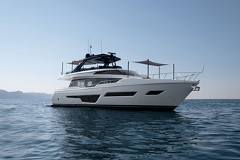 Ferretti 780 0 FerrettiYachts_780_Cruising-0000
