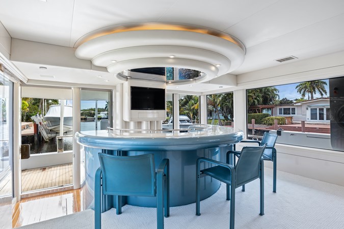 16_1989 102ft Oceanfast Motor Yacht HIGHLINE