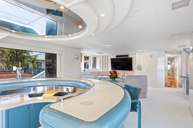 20_1989 102ft Oceanfast Motor Yacht HIGHLINE