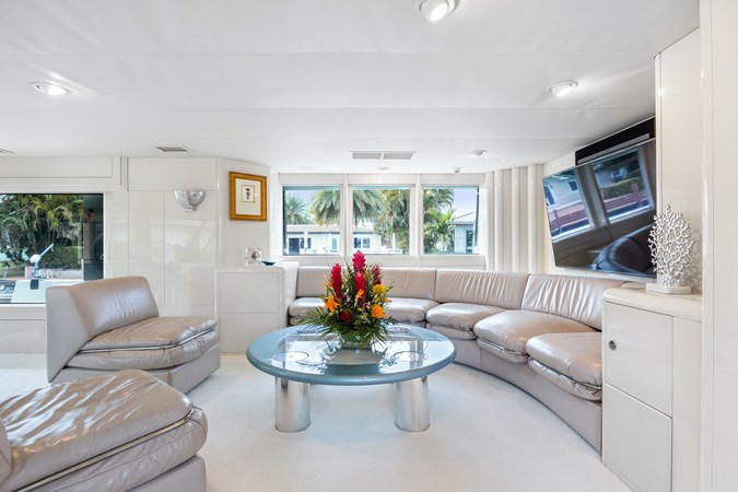 22_1989 102ft Oceanfast Motor Yacht HIGHLINE