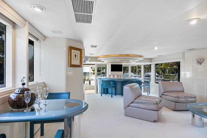 25_1989 102ft Oceanfast Motor Yacht HIGHLINE