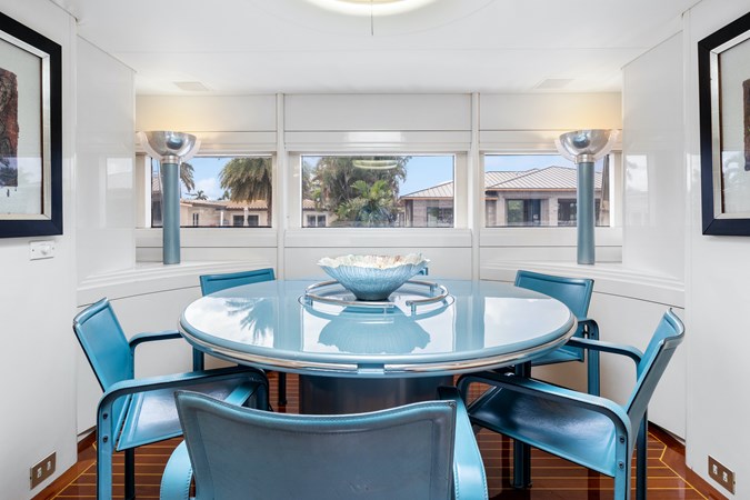 29_1989 102ft Oceanfast Motor Yacht HIGHLINE