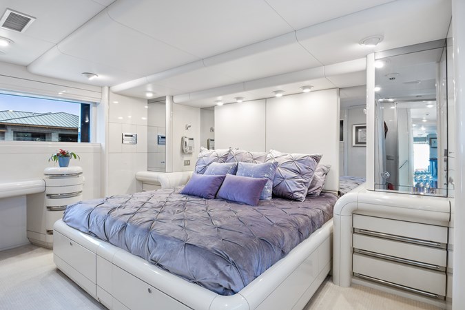 39_1989 102ft Oceanfast Motor Yacht HIGHLINE