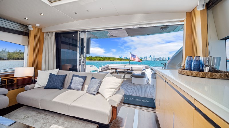 19_2013 80ft Sunseeker Predator WOODEVER