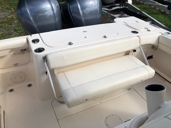 22_2018 27ft Grady-White 271 Canyon