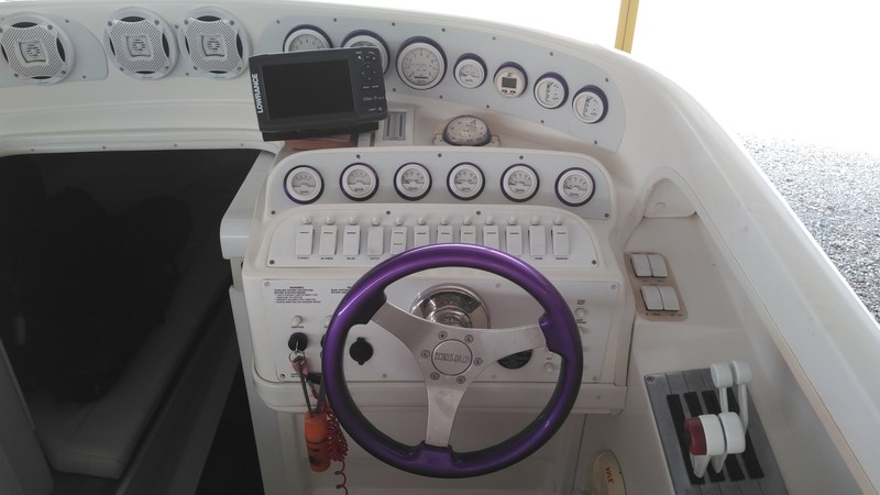 13_2002 32ft Sunsation Dominator A SALT WEAPON