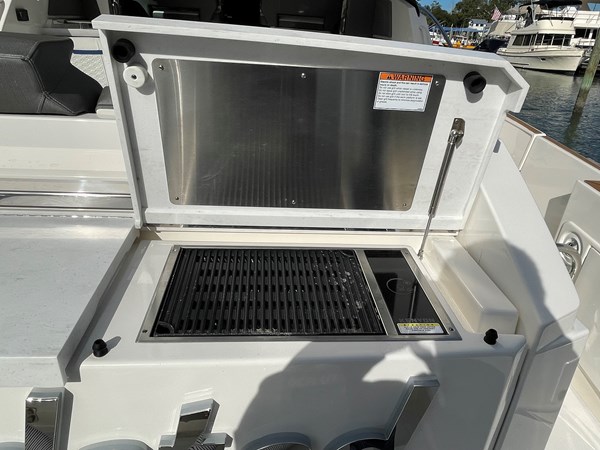 12_2021 43ft Tiara 43LE SEADATED