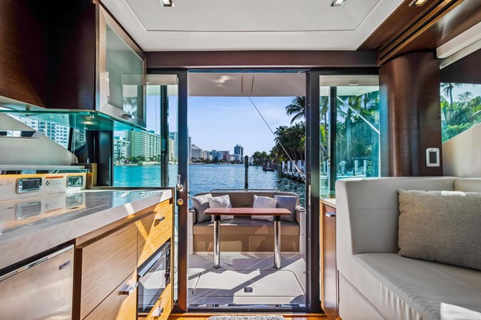 18_2018 39ft Tiara Coupe TRIPLE THREAT