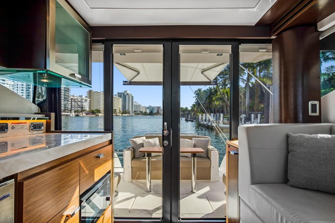 19_2018 39ft Tiara Coupe TRIPLE THREAT