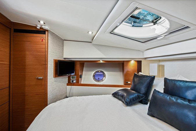 29_2018 39ft Tiara Coupe TRIPLE THREAT