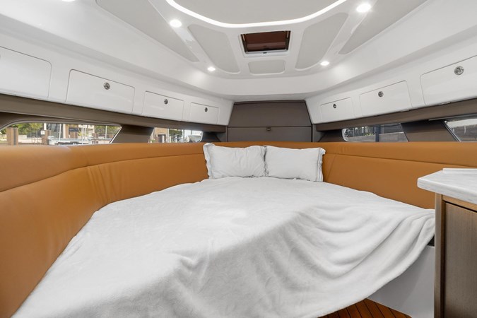 32_2021 43ft Intrepid 438 Evolution SALTY DOG