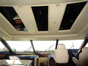 GRACE 8 Sunroof